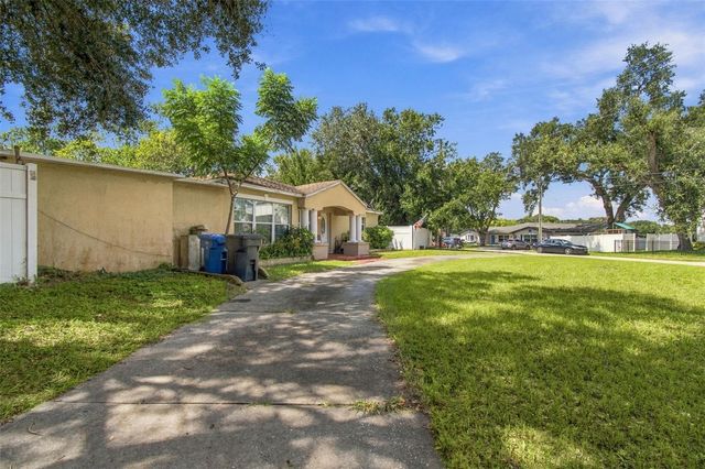 12408 N BOULEVARD, Tampa, FL 33612