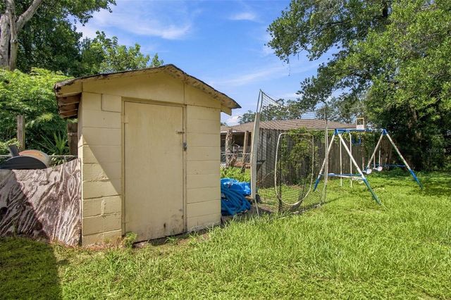 12408 N BOULEVARD, Tampa, FL 33612