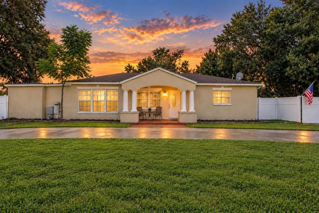 12408 N BOULEVARD, Tampa, FL 33612