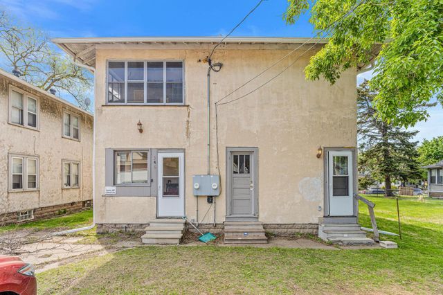 412 Pierce Street N, Saint Paul, MN 55104