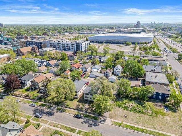 412 Pierce Street N, Saint Paul, MN 55104