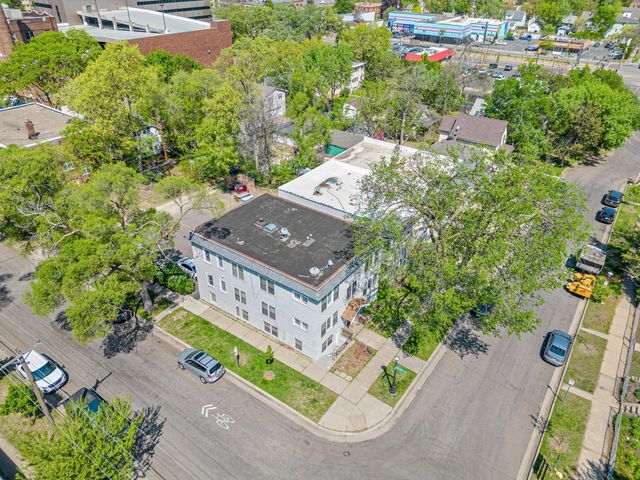 412 Pierce Street N, Saint Paul, MN 55104