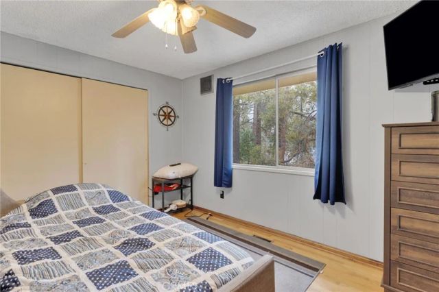 2046 Thrush, Wrightwood, CA 92397