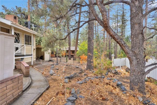 2046 Thrush, Wrightwood, CA 92397