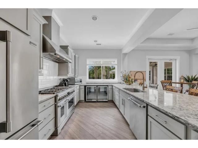 1558 Harbour Place Dr., Calabash, NC 28467