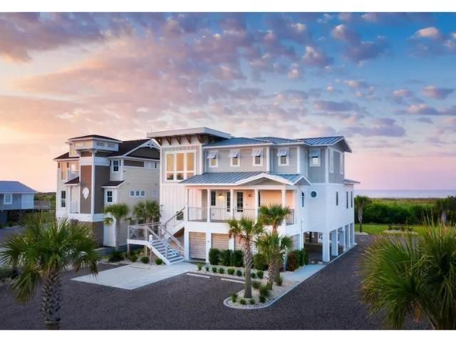1558 Harbour Place Dr., Calabash, NC 28467