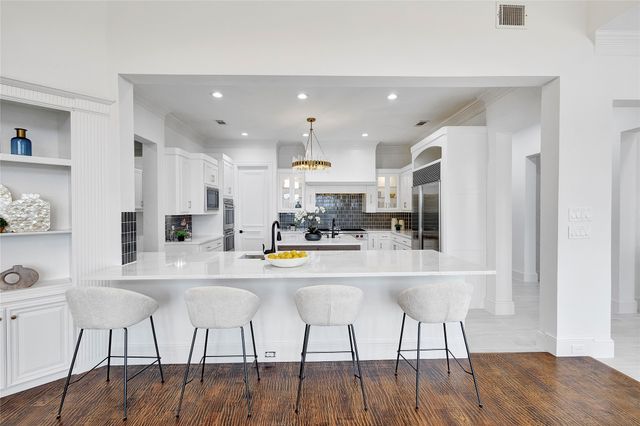 2417 Hollow Hill Lane, Lewisville, TX 75056