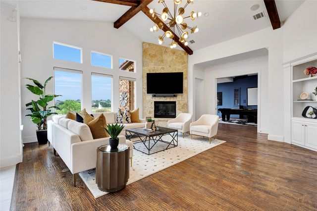 2417 Hollow Hill Lane, Lewisville, TX 75056