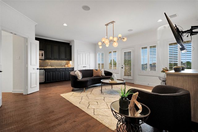 2417 Hollow Hill Lane, Lewisville, TX 75056