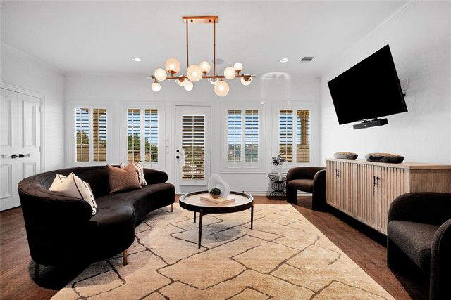 2417 Hollow Hill Lane, Lewisville, TX 75056