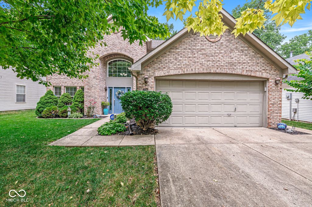 7242 Coppermill Court, Indianapolis, IN 46254