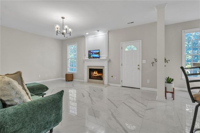 698 Deer Lake Trail, Stone Mountain, GA 30087