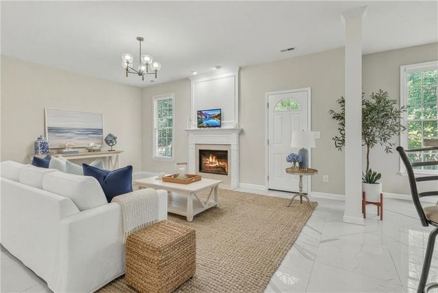 698 Deer Lake Trail, Stone Mountain, GA 30087