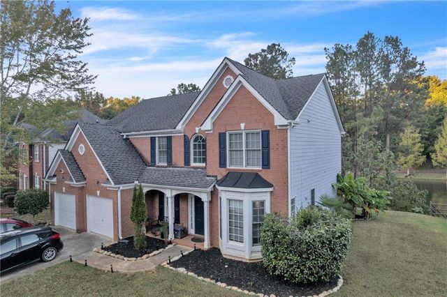 698 Deer Lake Trail, Stone Mountain, GA 30087