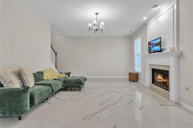 698 Deer Lake Trail, Stone Mountain, GA 30087