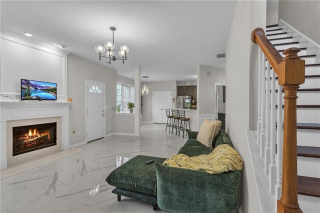 698 Deer Lake Trail, Stone Mountain, GA 30087