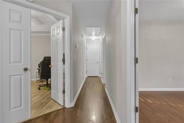 698 Deer Lake Trail, Stone Mountain, GA 30087