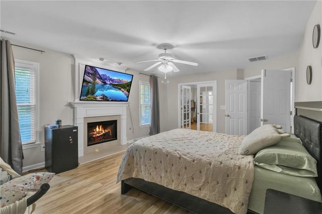 698 Deer Lake Trail, Stone Mountain, GA 30087