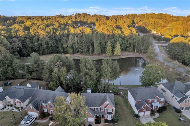 698 Deer Lake Trail, Stone Mountain, GA 30087