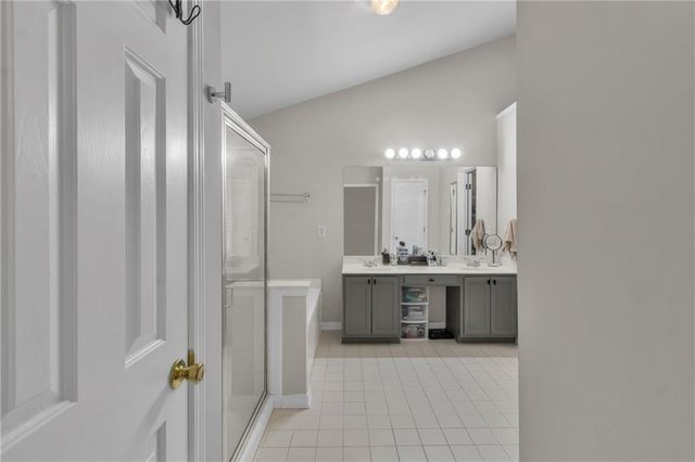 698 Deer Lake Trail, Stone Mountain, GA 30087