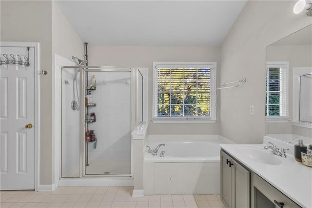 698 Deer Lake Trail, Stone Mountain, GA 30087