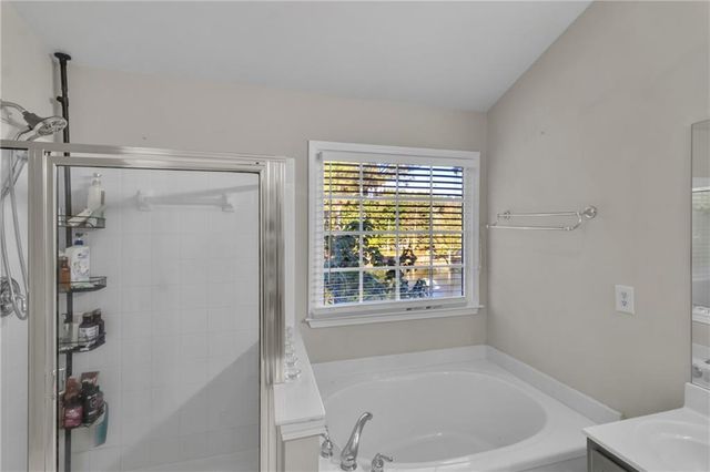 698 Deer Lake Trail, Stone Mountain, GA 30087