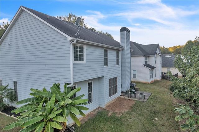 698 Deer Lake Trail, Stone Mountain, GA 30087