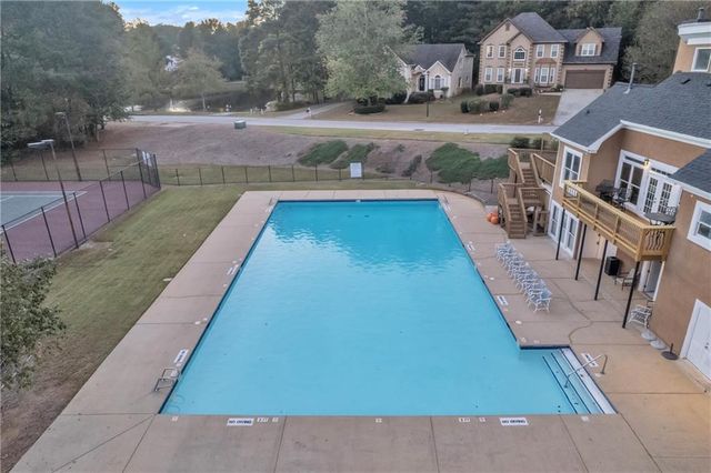 698 Deer Lake Trail, Stone Mountain, GA 30087