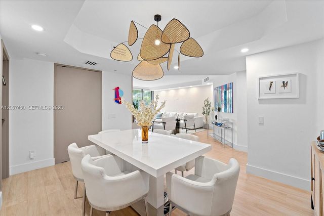 3640 Yacht Club Dr 310, Aventura, FL 33180