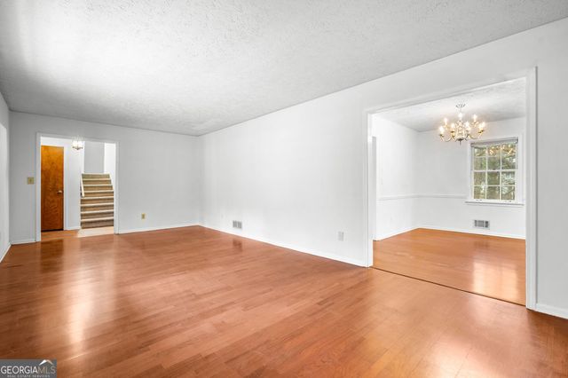 1800 Enid Drive, Lithonia, GA 30058