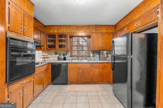 1800 Enid Drive, Lithonia, GA 30058