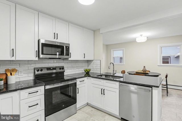 925 S SPRUCE ST, Elizabethtown, PA 17022