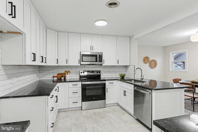 925 S SPRUCE ST, Elizabethtown, PA 17022