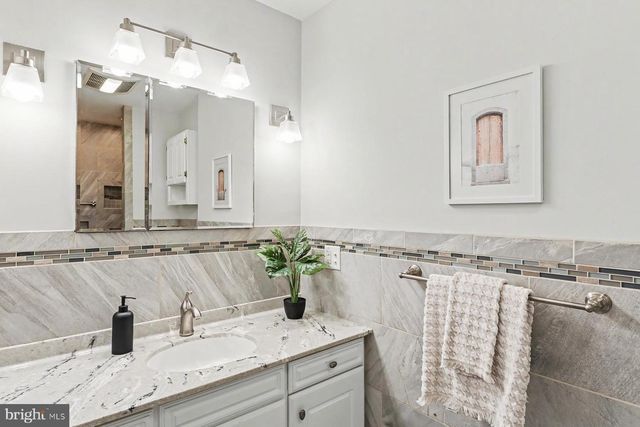 925 S SPRUCE ST, Elizabethtown, PA 17022