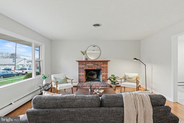 925 S SPRUCE ST, Elizabethtown, PA 17022