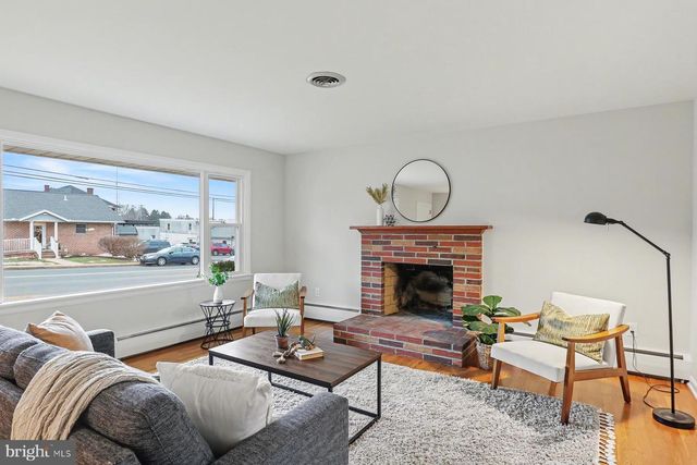 925 S SPRUCE ST, Elizabethtown, PA 17022