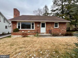 925 S SPRUCE ST, Elizabethtown, PA 17022