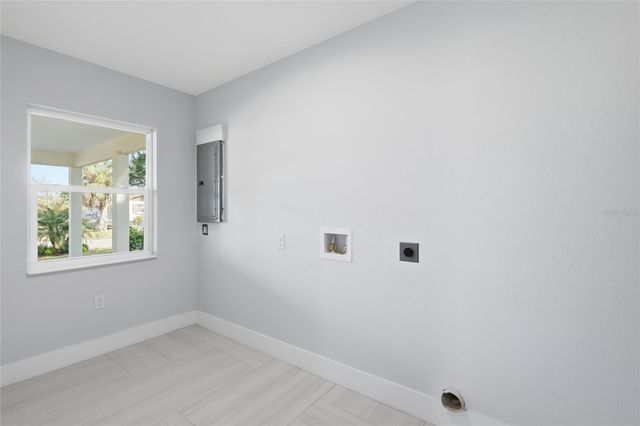 311 12TH STREET W, Palmetto, FL 34221