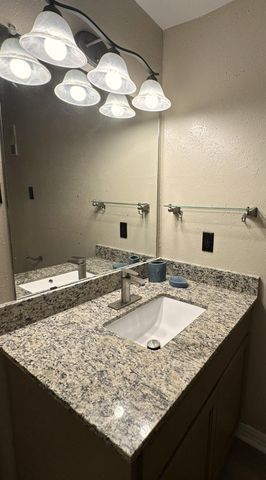 8100 Cambridge Street 29, Houston, TX 77054
