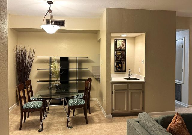 8100 Cambridge Street 29, Houston, TX 77054