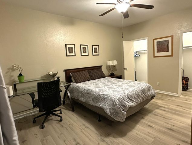 8100 Cambridge Street 29, Houston, TX 77054