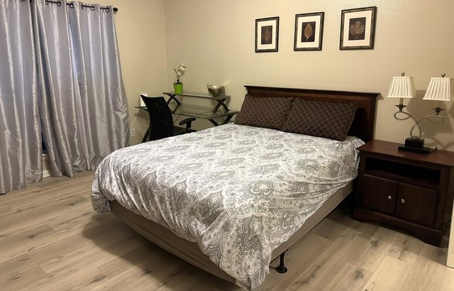 8100 Cambridge Street 29, Houston, TX 77054