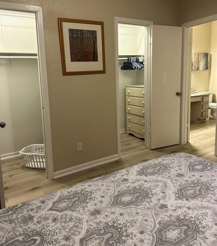 8100 Cambridge Street 29, Houston, TX 77054