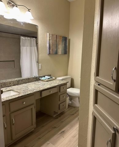 8100 Cambridge Street 29, Houston, TX 77054