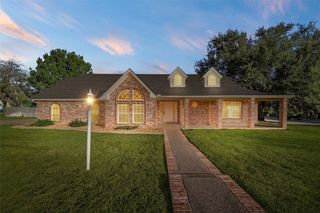 306 Baker Lane, Robinson, TX 76706