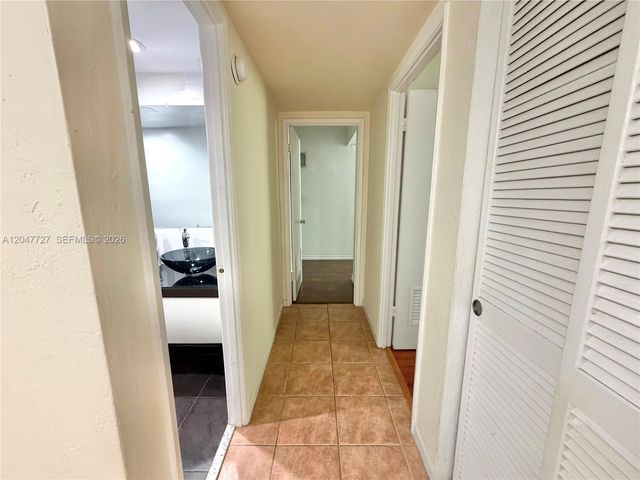 19380 Collins Ave 1001, Sunny Isles Beach, FL 33160