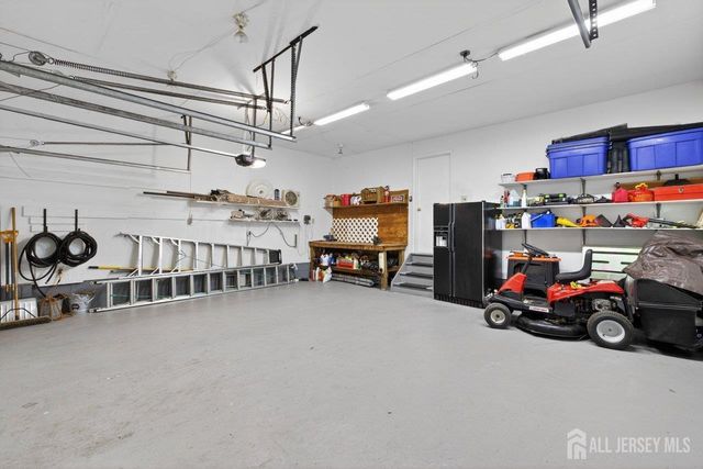 15 Cherokee Road, East Brunswick, NJ 08816