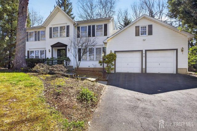 15 Cherokee Road, East Brunswick, NJ 08816