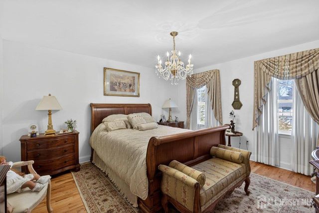 15 Cherokee Road, East Brunswick, NJ 08816