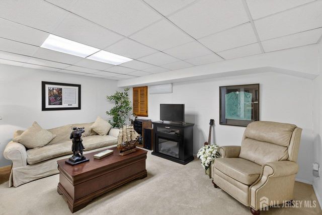 15 Cherokee Road, East Brunswick, NJ 08816